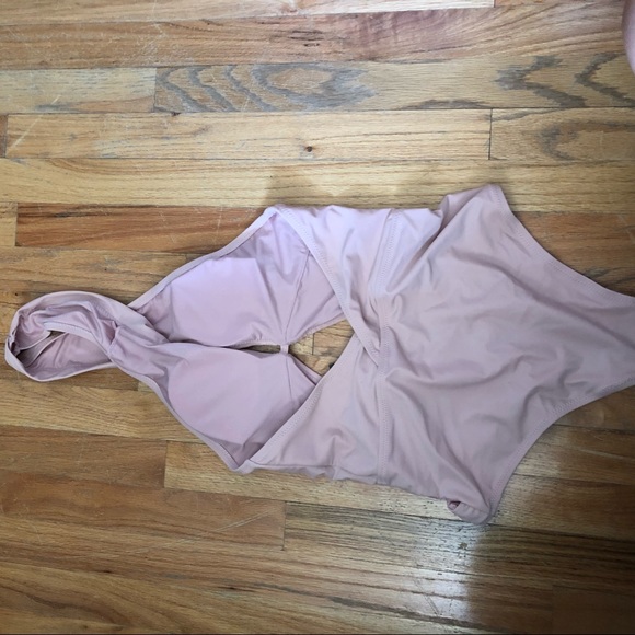 Blush pink One piece swimsuit - Picture 5 of 5